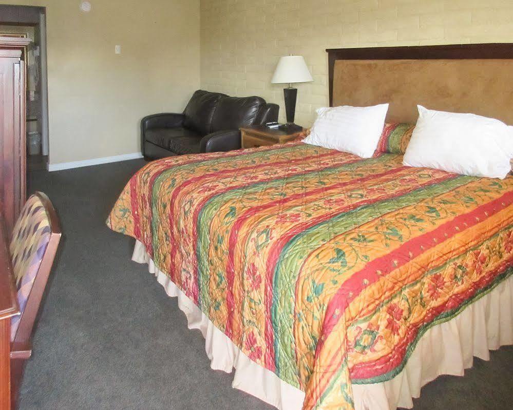 1St Interstate Inn Montrose Εξωτερικό φωτογραφία